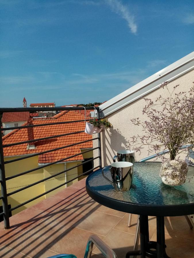 Apartman Mare Apartamento Zadar Exterior foto
